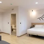 Inkigo ホステル ハカ